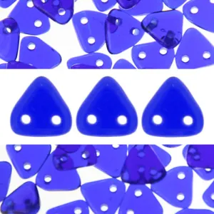 2 holes CzechMates triangle cobalt 6mm (10g)