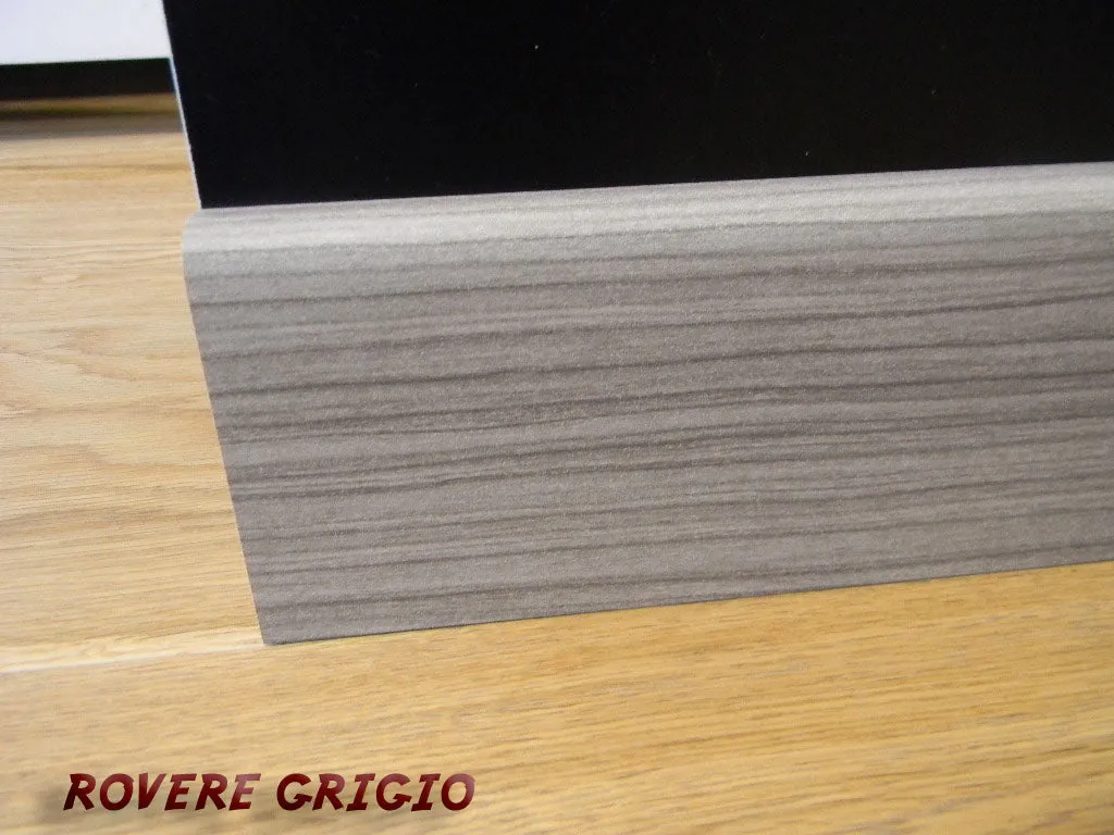 Battiscopa passacavo 1,5x8x240cm in MDF pacco da 192 metri lineari