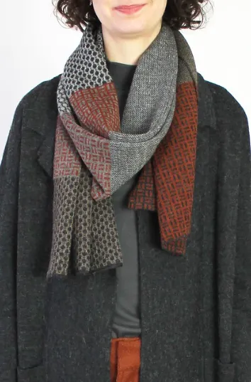 Beyond Threads Pique Patch Scarf Style KTW317