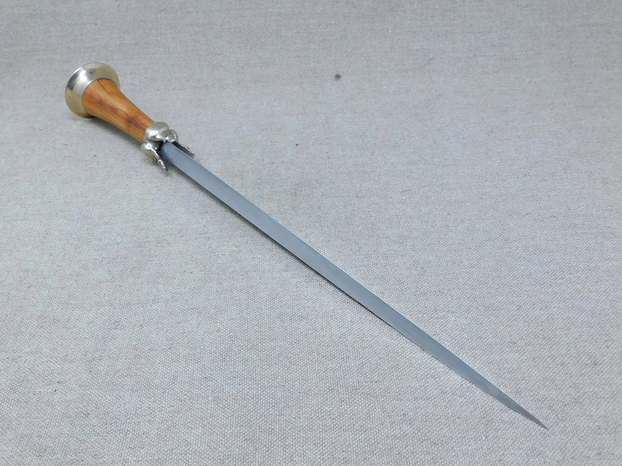 French Tri-lobe bollock dagger circa 1500