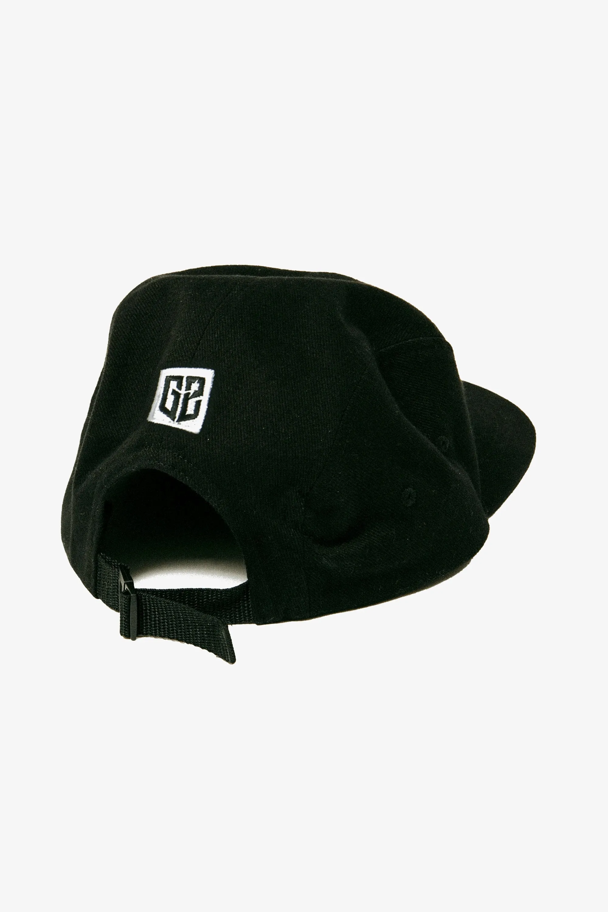 Essential G2 - Classic 5-Panel Cap in Black