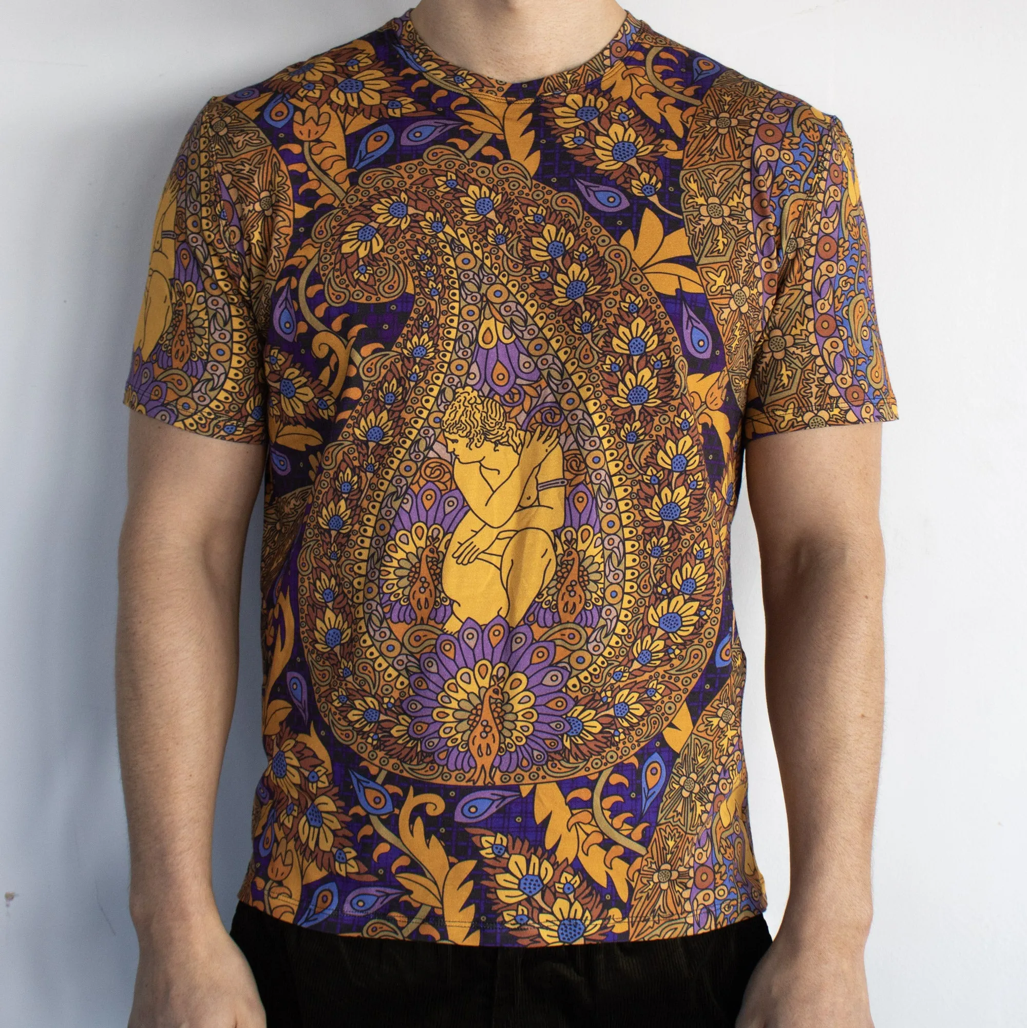 Paisley Goddesses – Yellow and Blue T-shirt